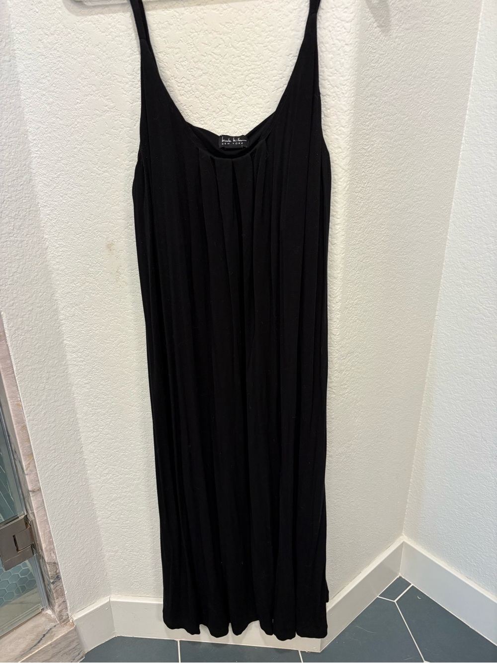 Nicole Miller Black Sleeveless Maxi Dress